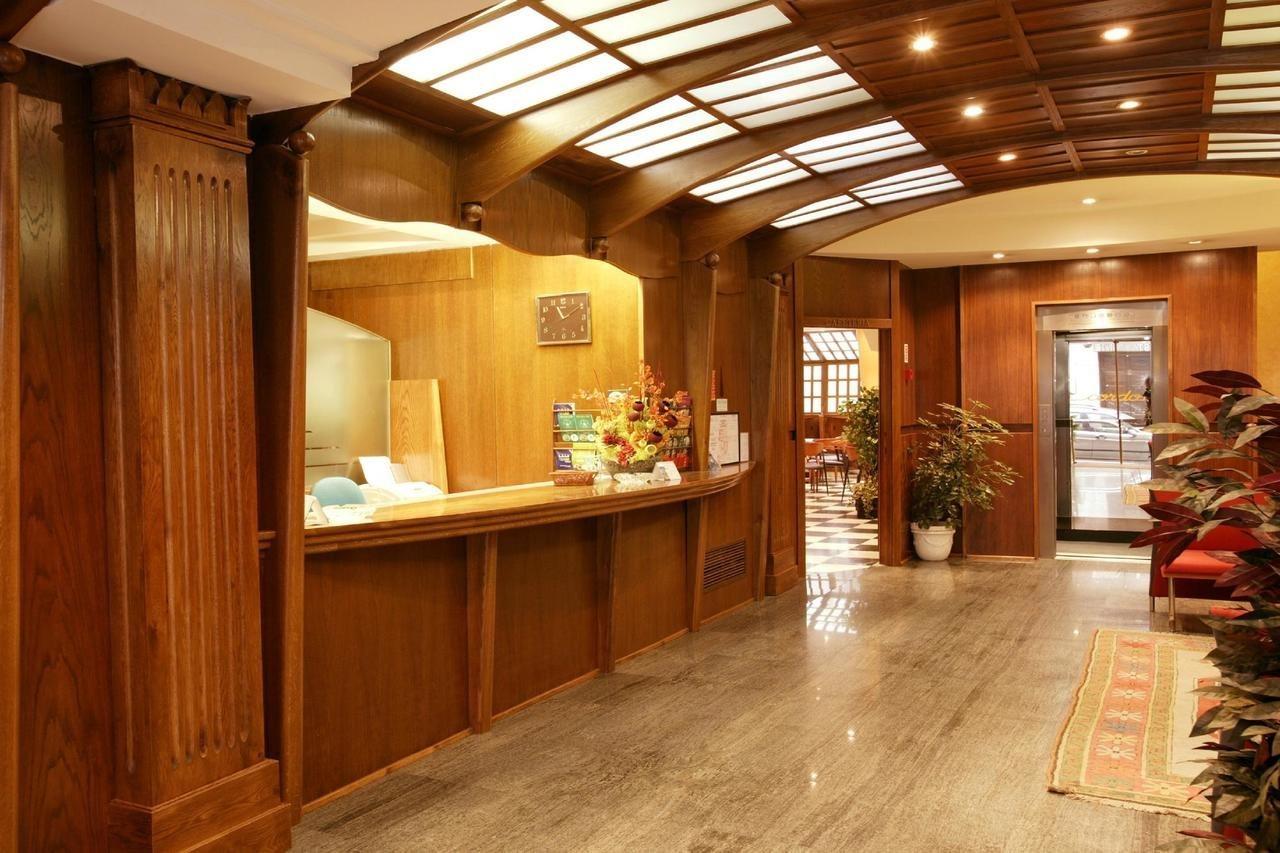 Hotel Cordon Burgo Εξωτερικό φωτογραφία