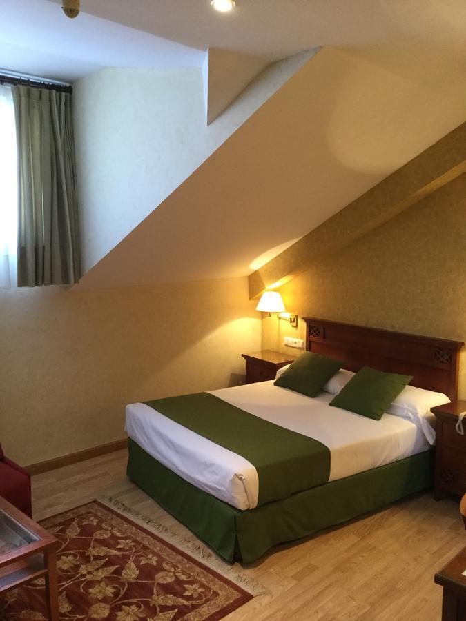 Hotel Cordon Burgo Εξωτερικό φωτογραφία