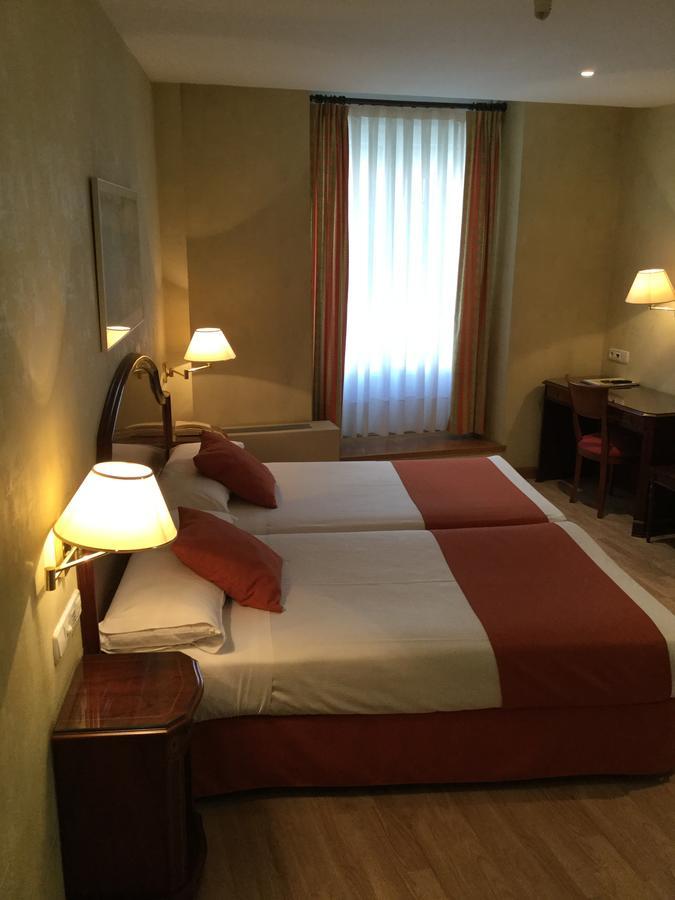 Hotel Cordon Burgo Εξωτερικό φωτογραφία