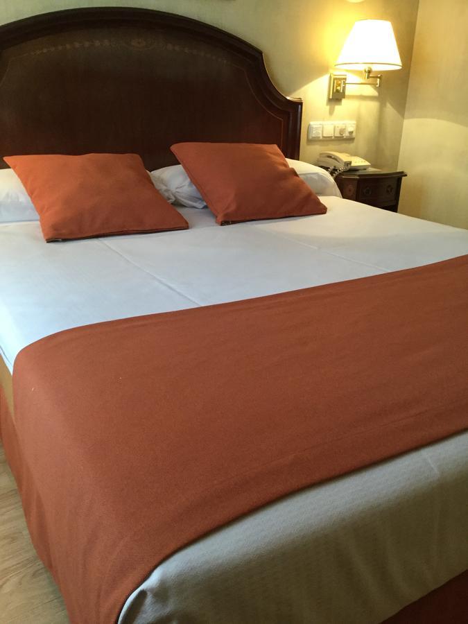 Hotel Cordon Burgo Εξωτερικό φωτογραφία