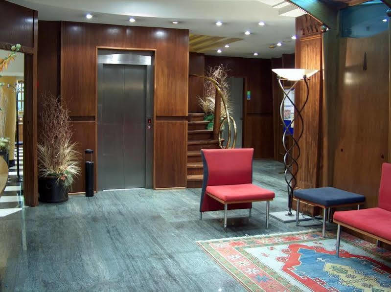 Hotel Cordon Burgo Εξωτερικό φωτογραφία