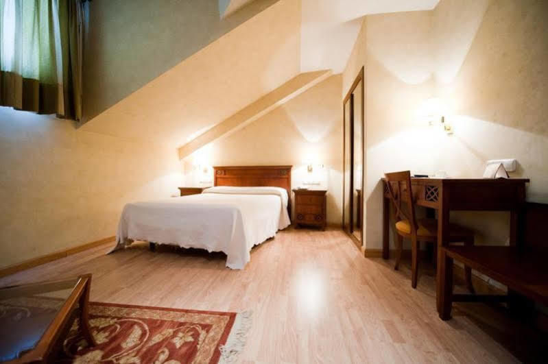 Hotel Cordon Burgo Εξωτερικό φωτογραφία